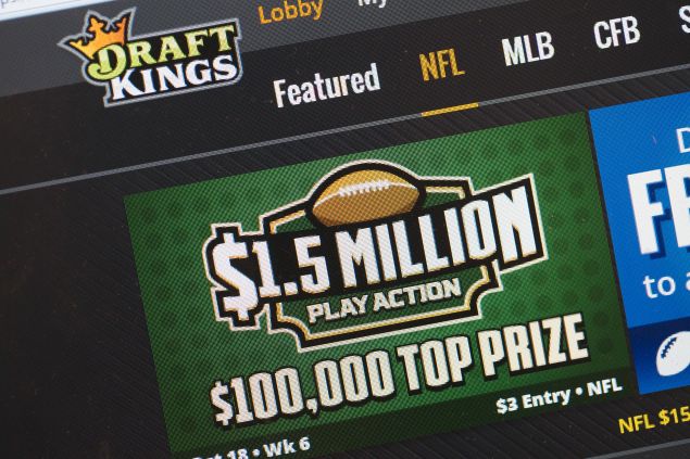 Christie to Consider Regulating, Taxing Fantasy Sports